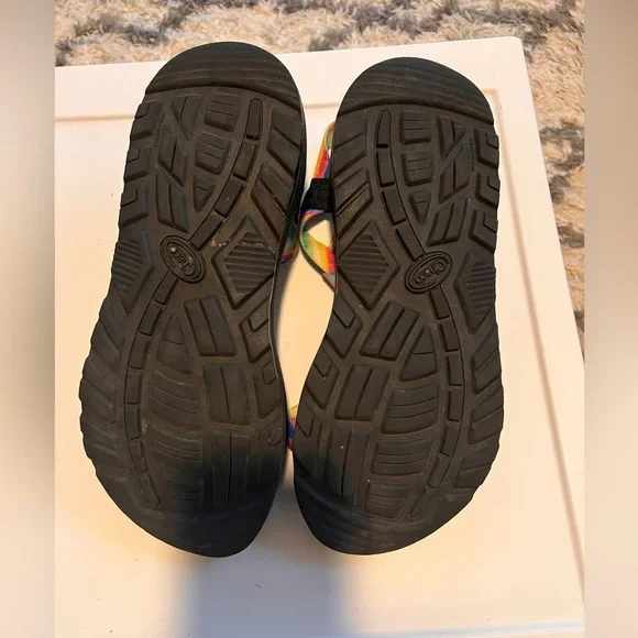 Like new Chacos, women’s 10 multi color - Picture 5 of 6
